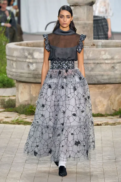 Look 55